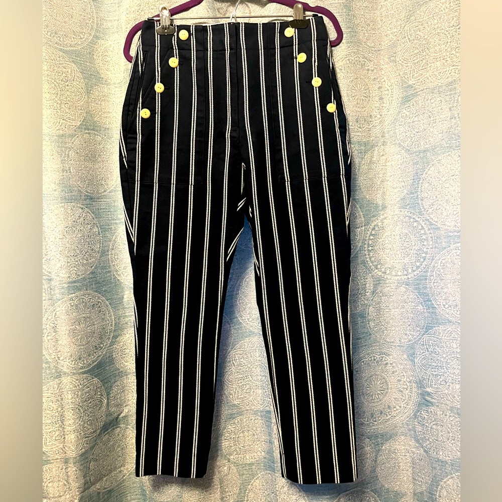 Cropped navy blue and white pin striped sailor button pants size 6 J. Crew